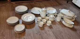 Starožitný jídelní servis