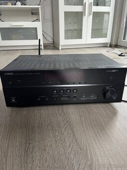 AV receiver Yamaha HTR-4072