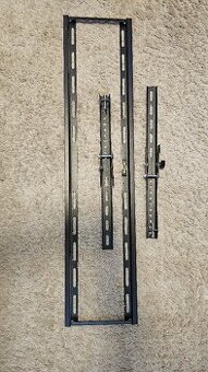 Nástěnný univerzální VESA držák TV/monitor