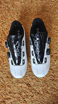 Silniční tretry Ekoi vel. 42