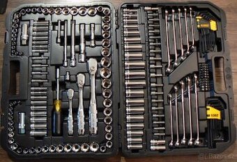 205dílná sada ručního nářadí DeWALT DWMT81534