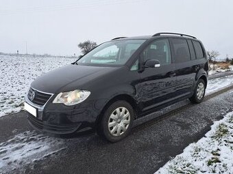 Volkswagen Touran 1.4 tsi, 103 kW, United, 06/2009, tažné