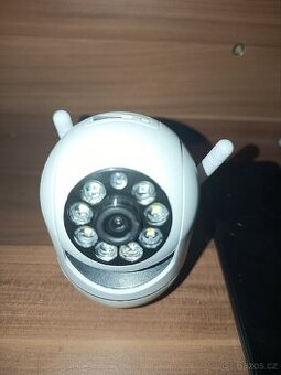 Bezdrátová kamera 360 stupňů s rozlišením 1080p + SD karta