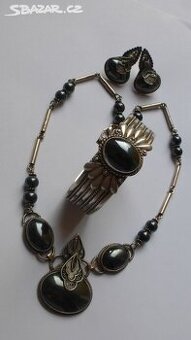 Stríbrny historicky set