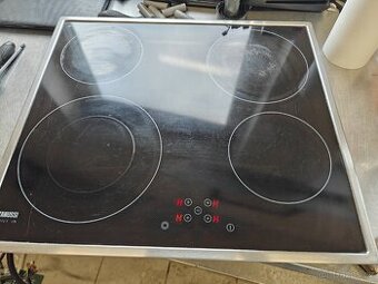 Sklokeramická varná deska Electrolux