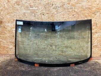 ČELNÍ OKNO AUDI A8 D3 NORDGLASS - NOVÉ