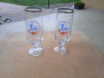 Skleničky se stopkou, z NDR, r. 1977