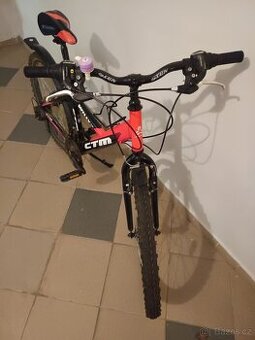 Dívčí horské kolo velikost 24