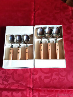 nerezové příbory -servis