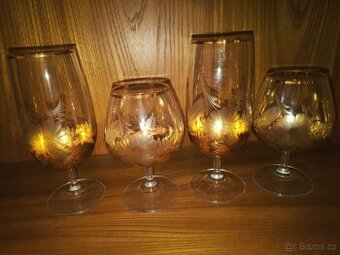 Sada 4 zlacených skleniček
