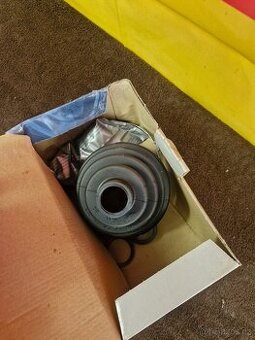 Nové manžety poloos golf 4 a jiné