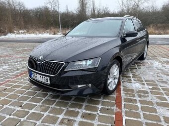 Škoda Superb kombi 8/2018 DGS kůže