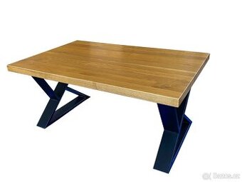 Dubový konferenční stolek s kovovými nohami