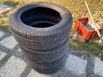 Letní sada pneu Kumho 235/55 R18