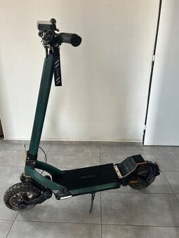 Elektrická koloběžka Cecotec, 7315 Bongo Serie Z Mountain