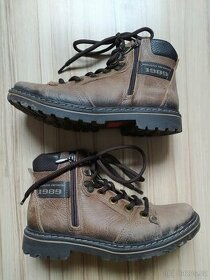 Podzimní boty Pegada