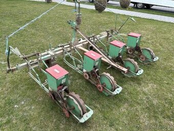 Secí stroj na kukuřici