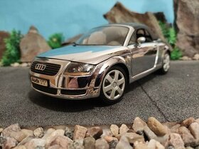 Prodám model 1:18 Audi TT softtop - 1