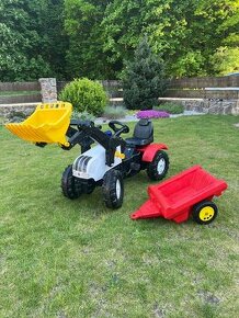 Šlapací traktor s nakladačem a vlečkou Rolly toys