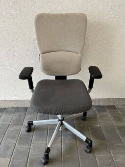 Kancelářské židle Steelcase Strafor
