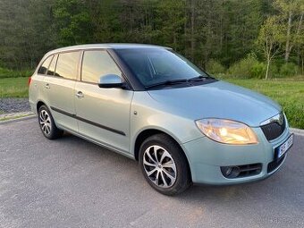 Škoda Fabia II kombi 1,2 i , auta na splátky bez registru