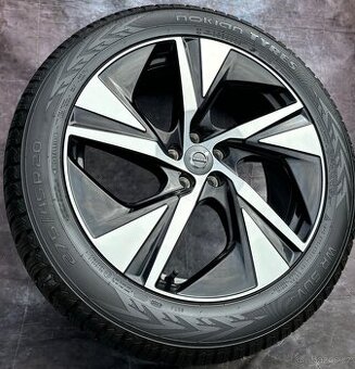 Zimní originální alu Volvo XC90 275/45R20 110V