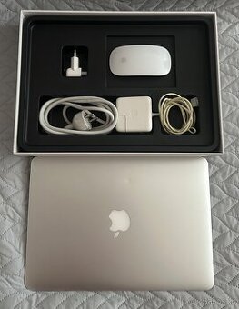Macbook Air 13” (A1466) + Apple Magic Mouse (2021)