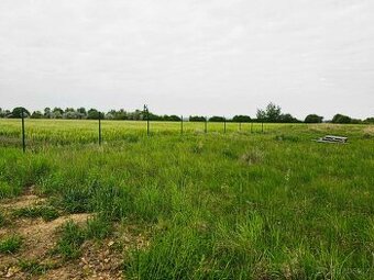 Prodej stavebního pozemku 1297 m² Mikulovice u Pardubic