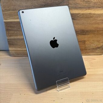 iPad 8 (2020) 32GB (12 měsíců záruka)