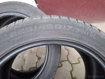 225/45/17 nokian zimní