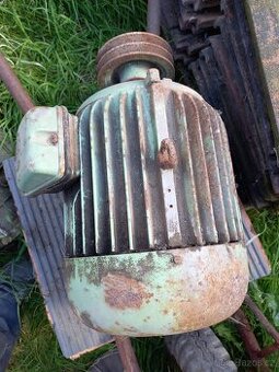 Motor 7.5kW, použitý, funkční