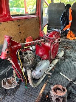 Jawa 353 panelka