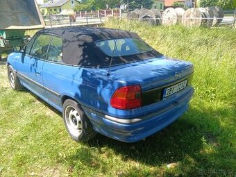 Astra-F-Cabrio