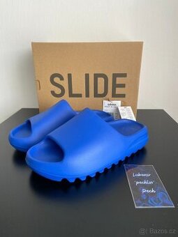 YEEZY SLIDE AZURE