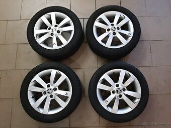 ŠKODA - sada kol s pneu - 185/55 R15 5,5Jx15H2 ET 41 BRNO