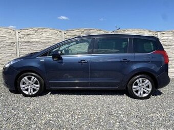 Peugeot 5008 2.0HDi 150PS 7MÍST FULL TOP