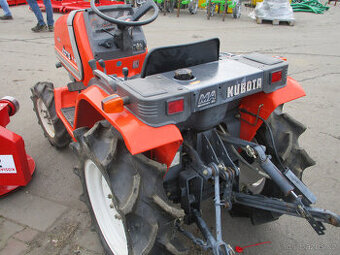 Malotraktor Kubota Aste -15 parádní stav