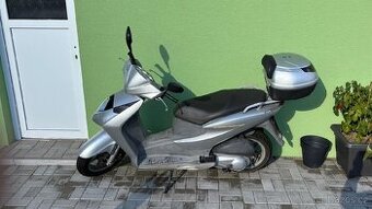 Honda SH 150 Dylan