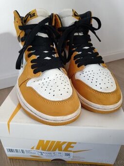 Air Jordan 1 Retro High OG "Yellow Ochre"