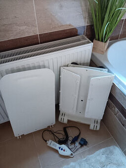 Výsuvné lehátko do vany.