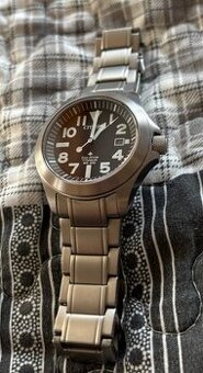 Hodinky Citizen Promaster solar