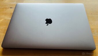 Prodám Macbook Pro 15" rok 2018