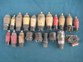 Staré lampy elektronky
