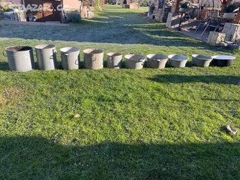 Stare plechove nadoby, pozinkovany hrnec, lavor