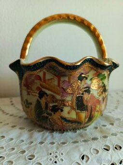 RETRO ČÍNSKÝ BOHATĚ ZDOBENÝ KOŠÍK S UCHEM