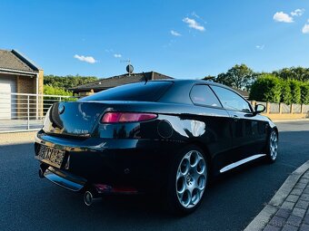 Alfa Romeo GT 3.2 V6 24V GTA BUSSO