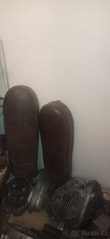 Mix dílů, motoru Jawa pionýr, pérák...panelka, Simson