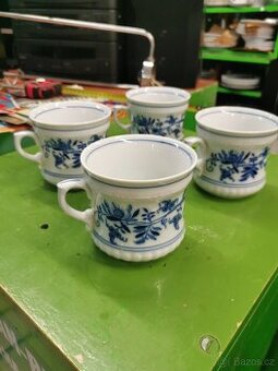 Cibulák Dubí, hrnky.