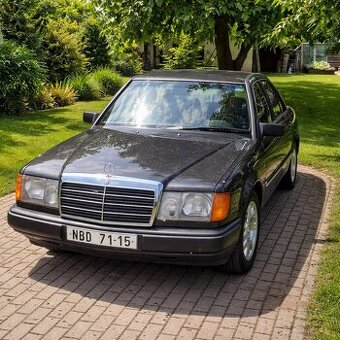 MERCEDES BENZ 124 (rok 1987)