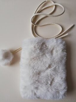 Plyšová kabelka